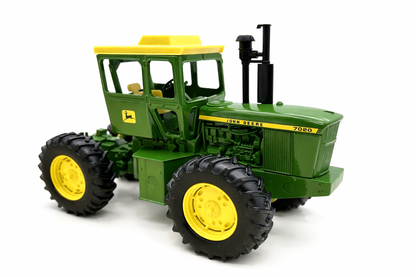 1/32 John Deere 7020 4WD