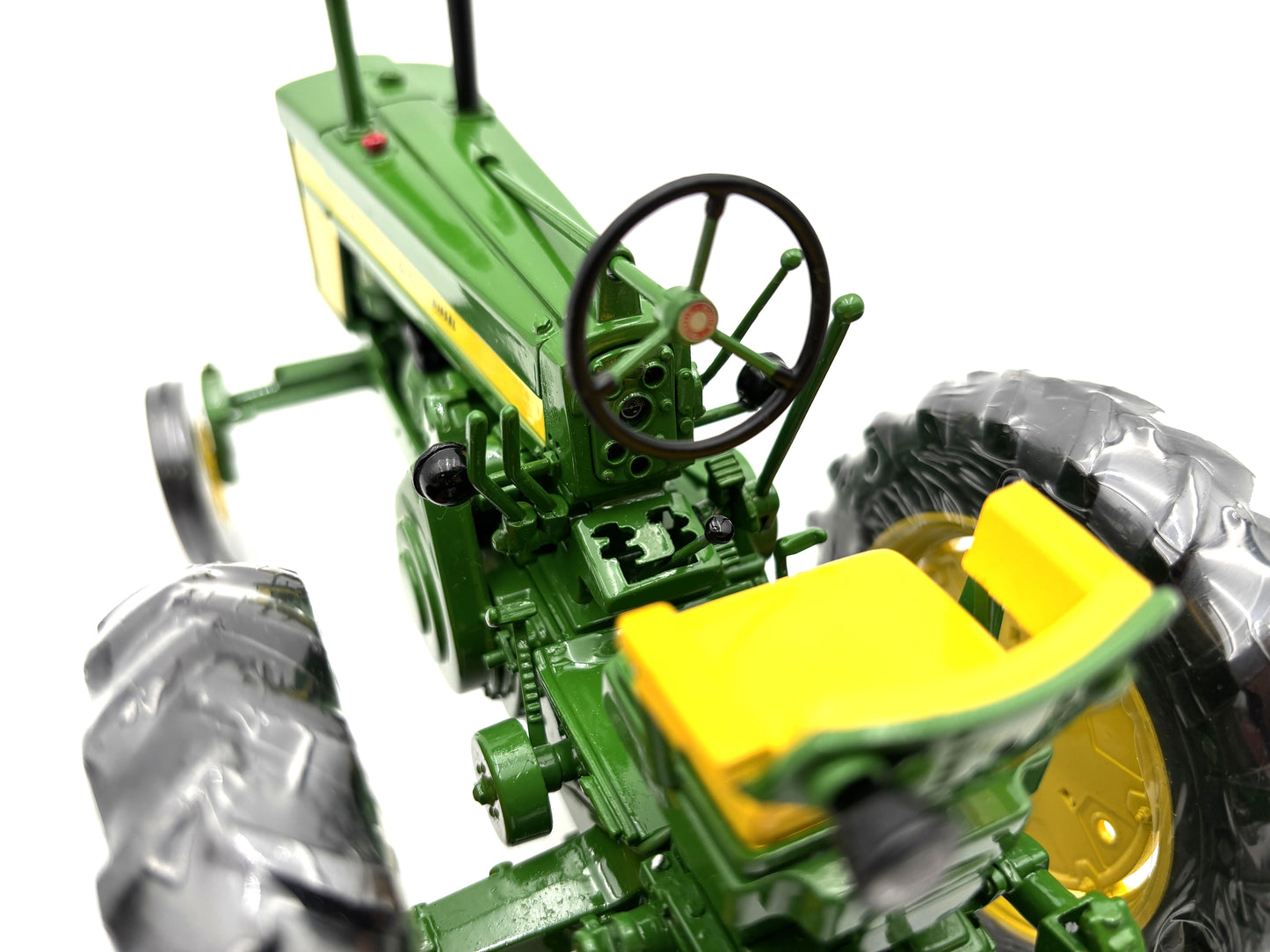 1/16 John Deere 720 Diesel Precision