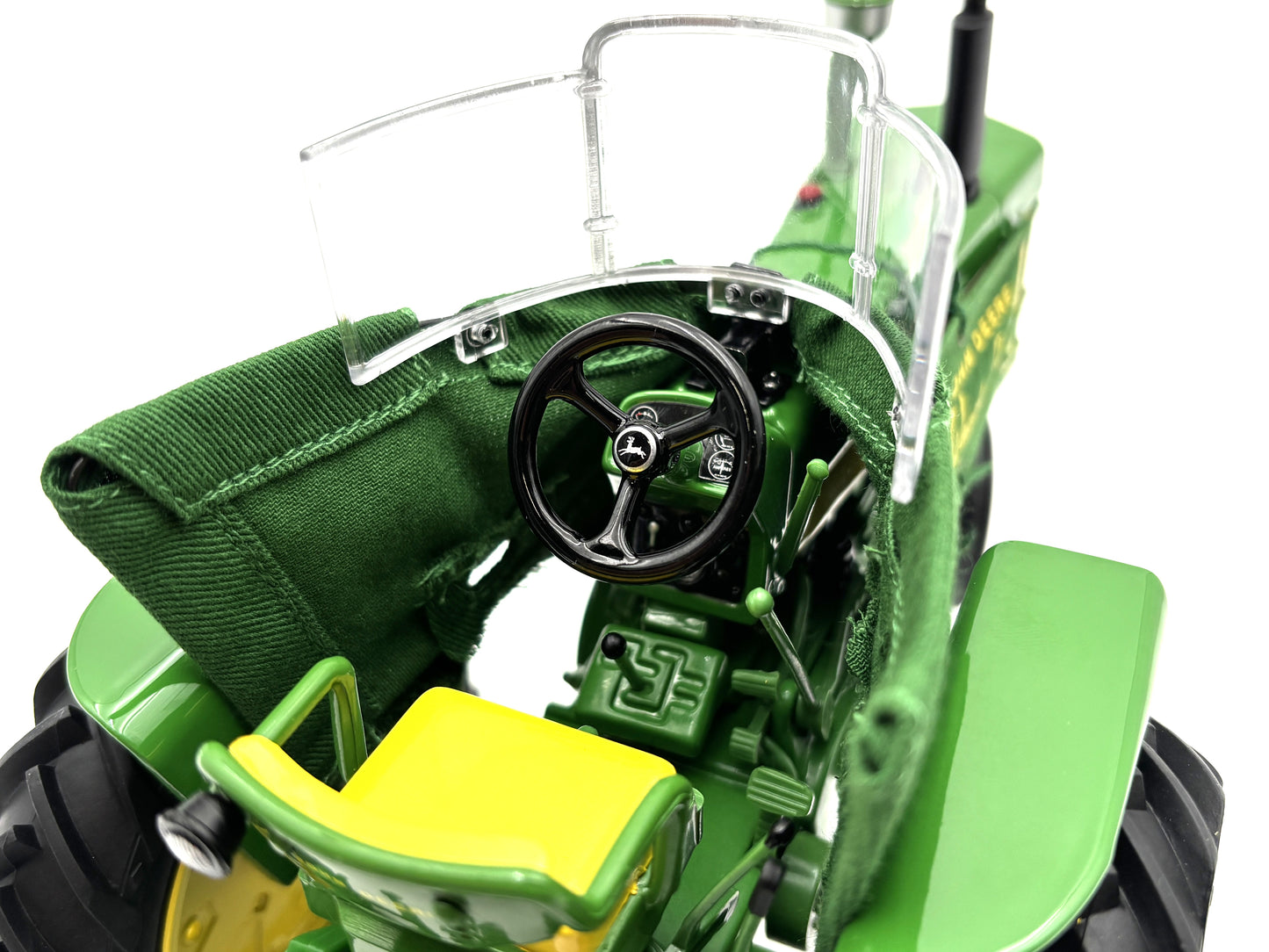 1/16 John Deere 730 NF with Heat Houser
