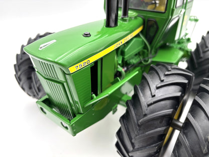 1/16 John Deere 7520 Precision Custom Version 1