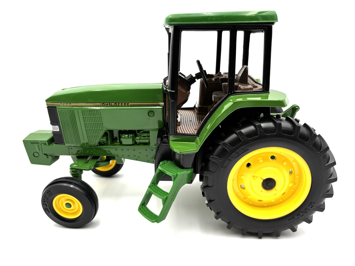 1/16 John Deere 7600 Row Crop