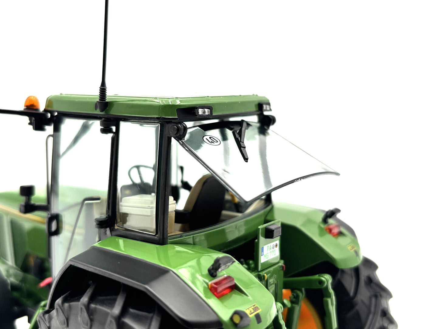 1/32 John Deere 7700