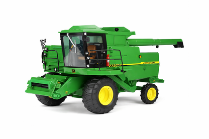 1/16 John Deere 7720 Titan II Prestige Select