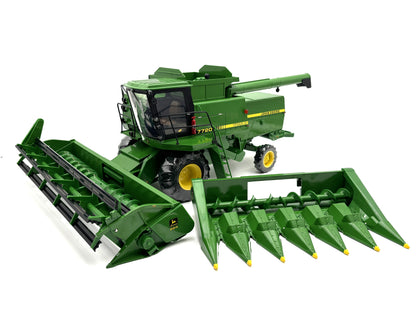1/16 John Deere 7720 Titan II Prestige Select