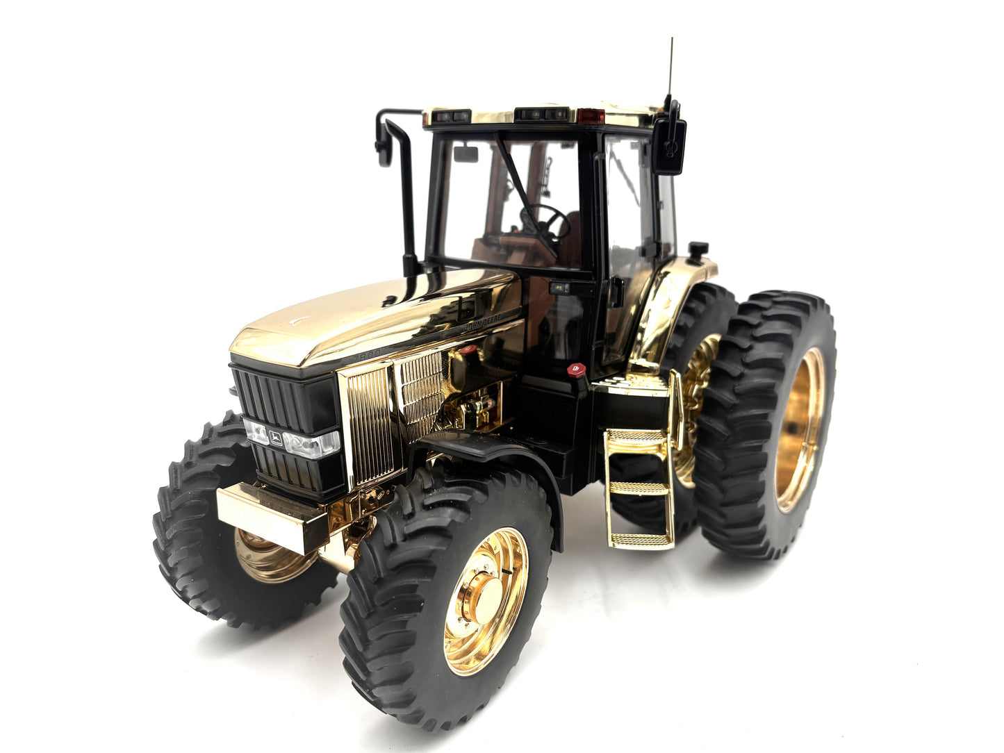 1/16 John Deere 7800 Gold Chase