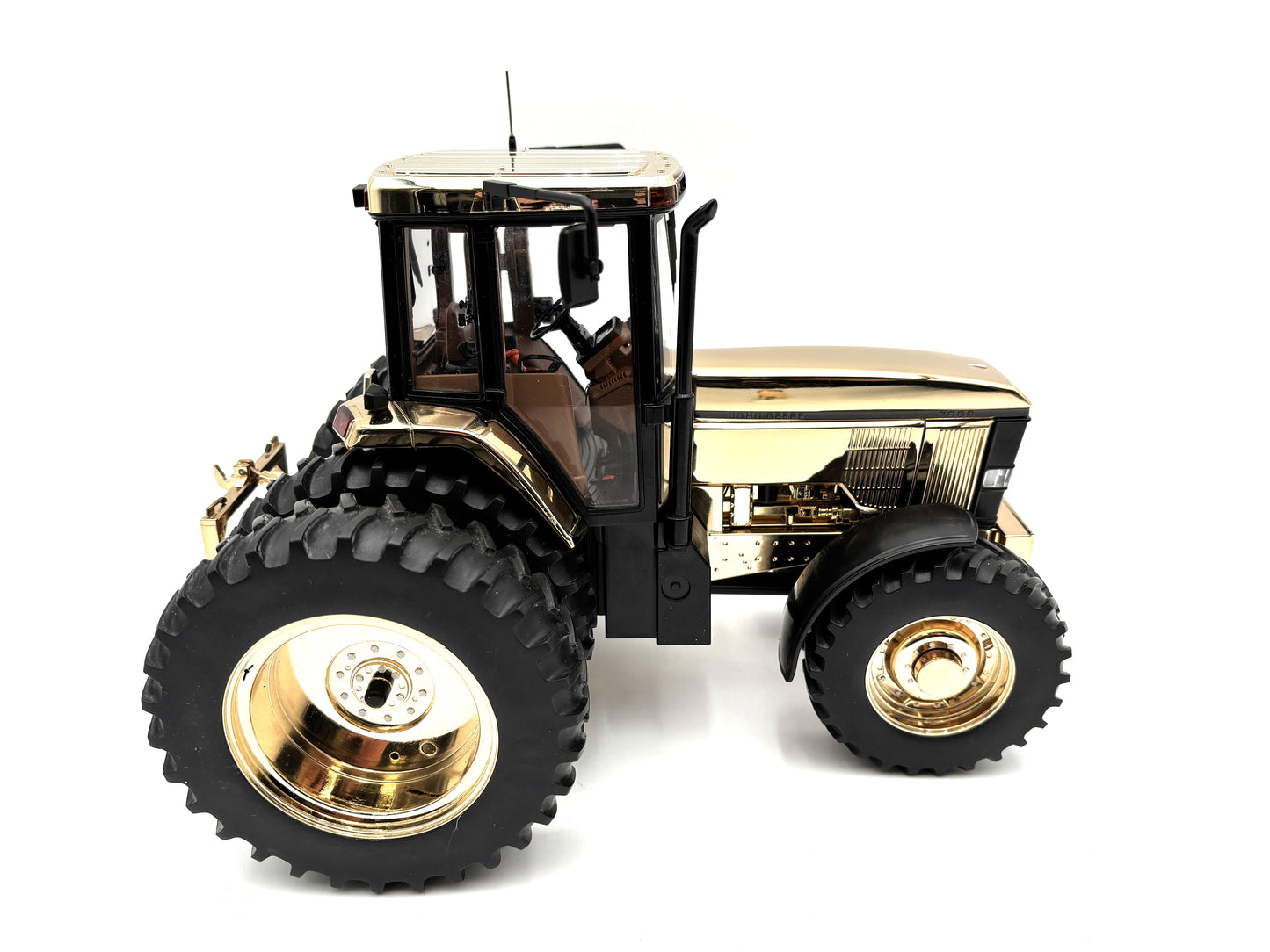 1/16 John Deere 7800 Gold Chase