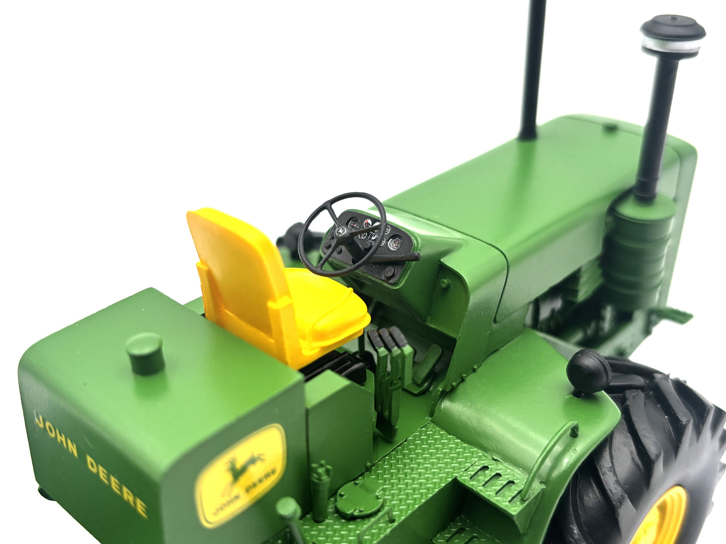1/32 John Deere 8010
