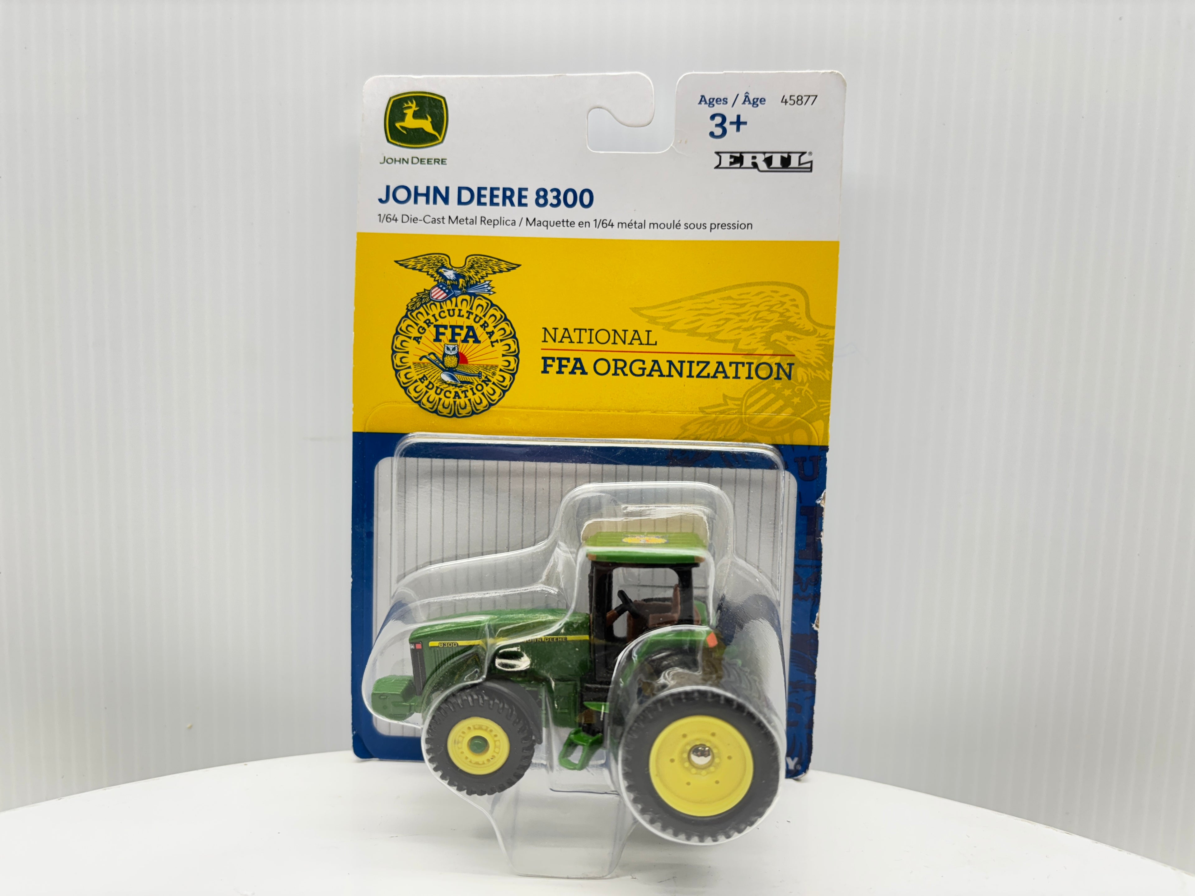 1/64 John Deere 8300 FFA