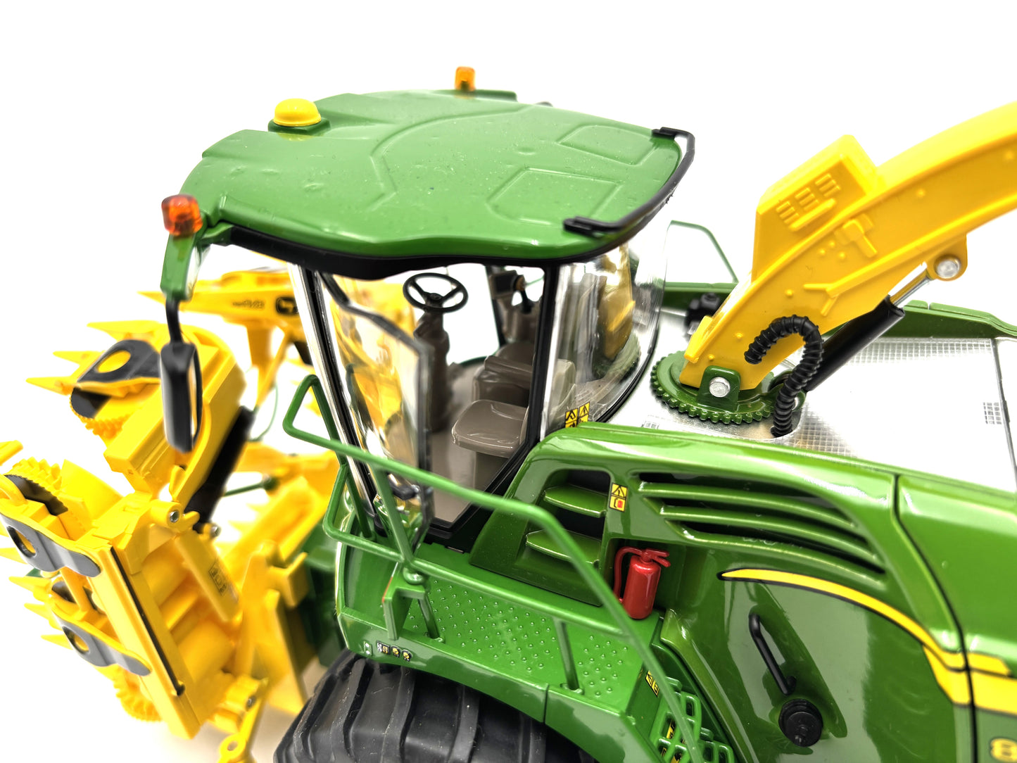 1/32  John Deere 8500i Forage Harvester