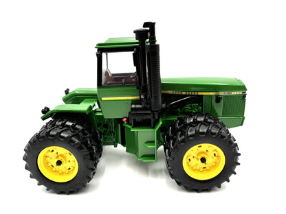 1/32 John Deere 8650 NFTS