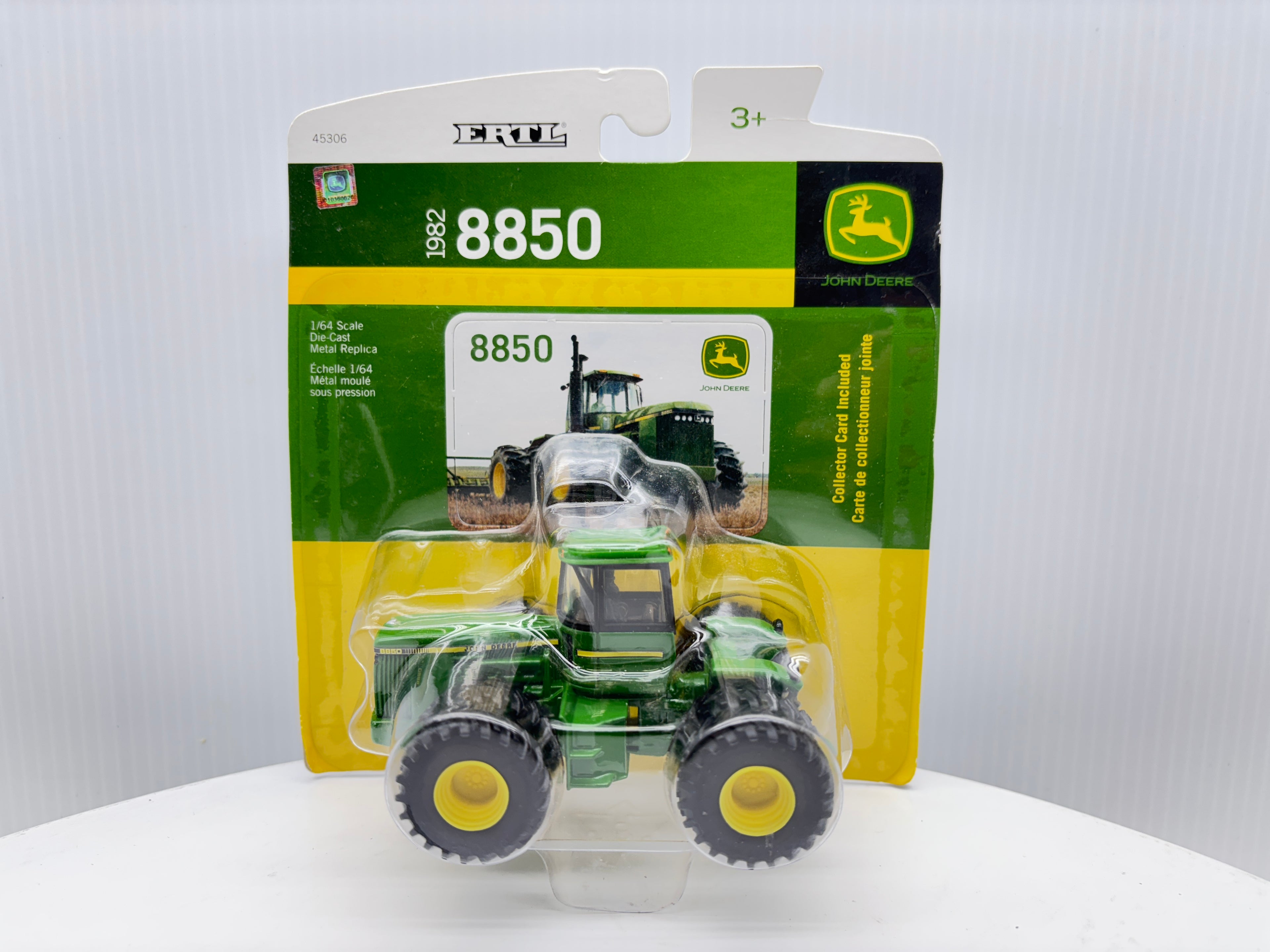 1/64 John Deere 8850