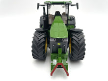 1/32 John Deere 8R 370
