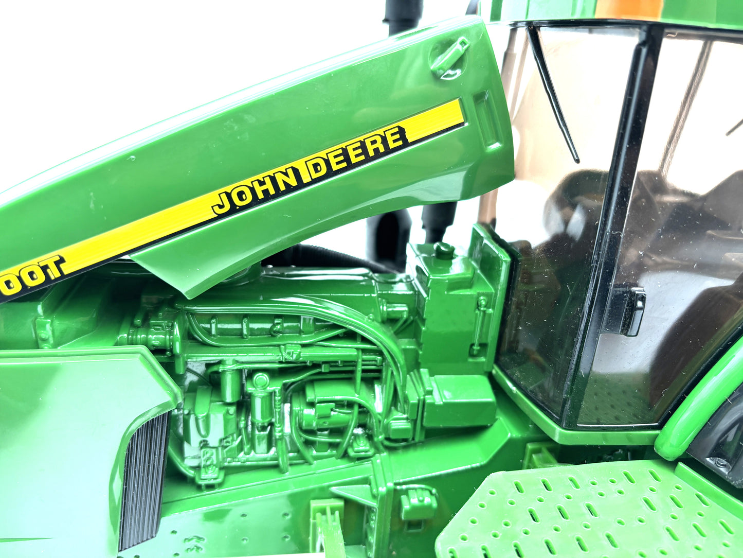 1/16 John Deere 9300T