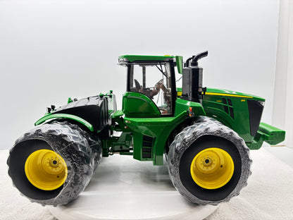 1/16 John Deere 9R 640 Prestige