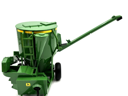 1/16 John Deere Grinder Mixer