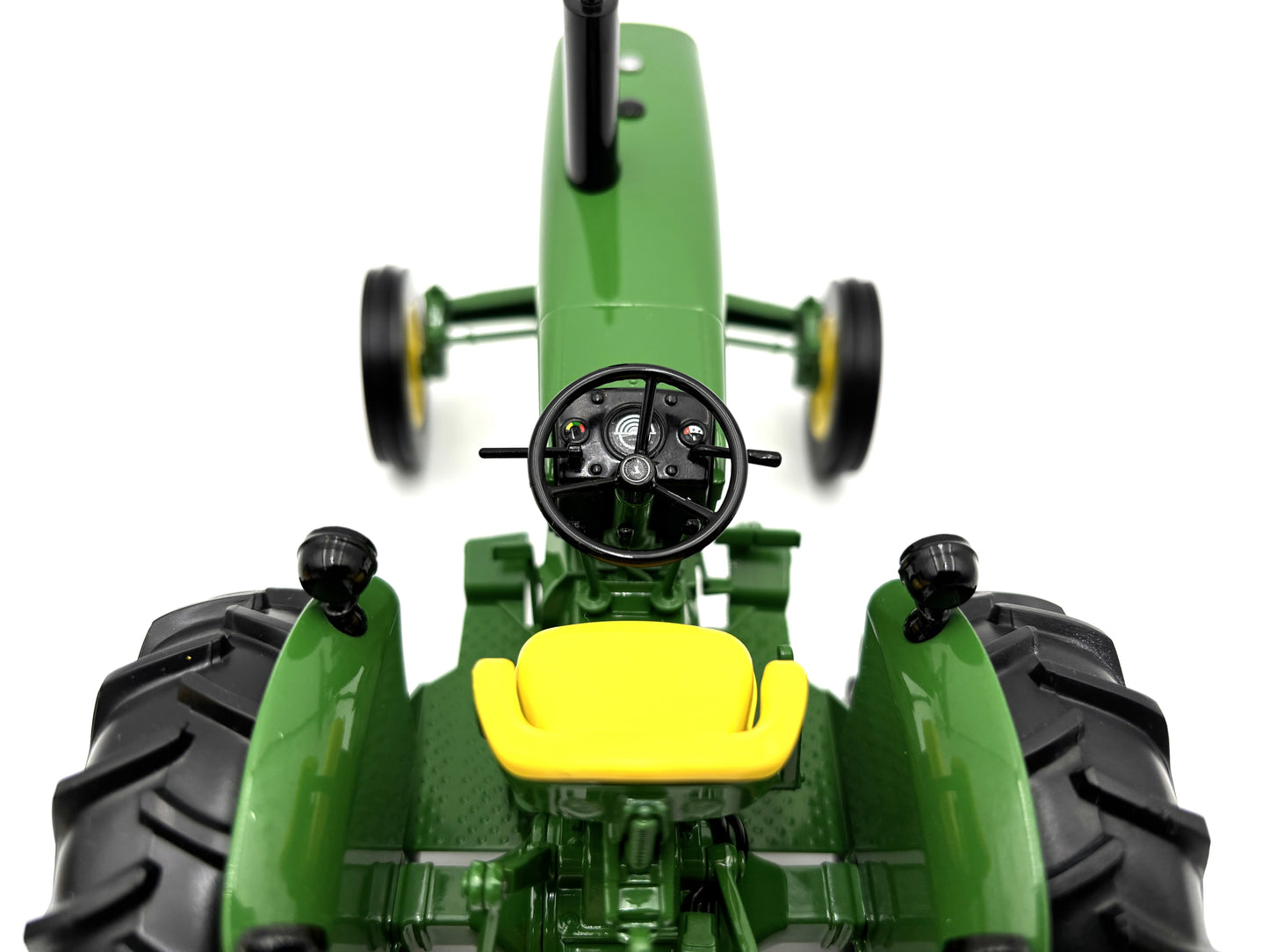 1/16 John Deere Model 2020 Diesel