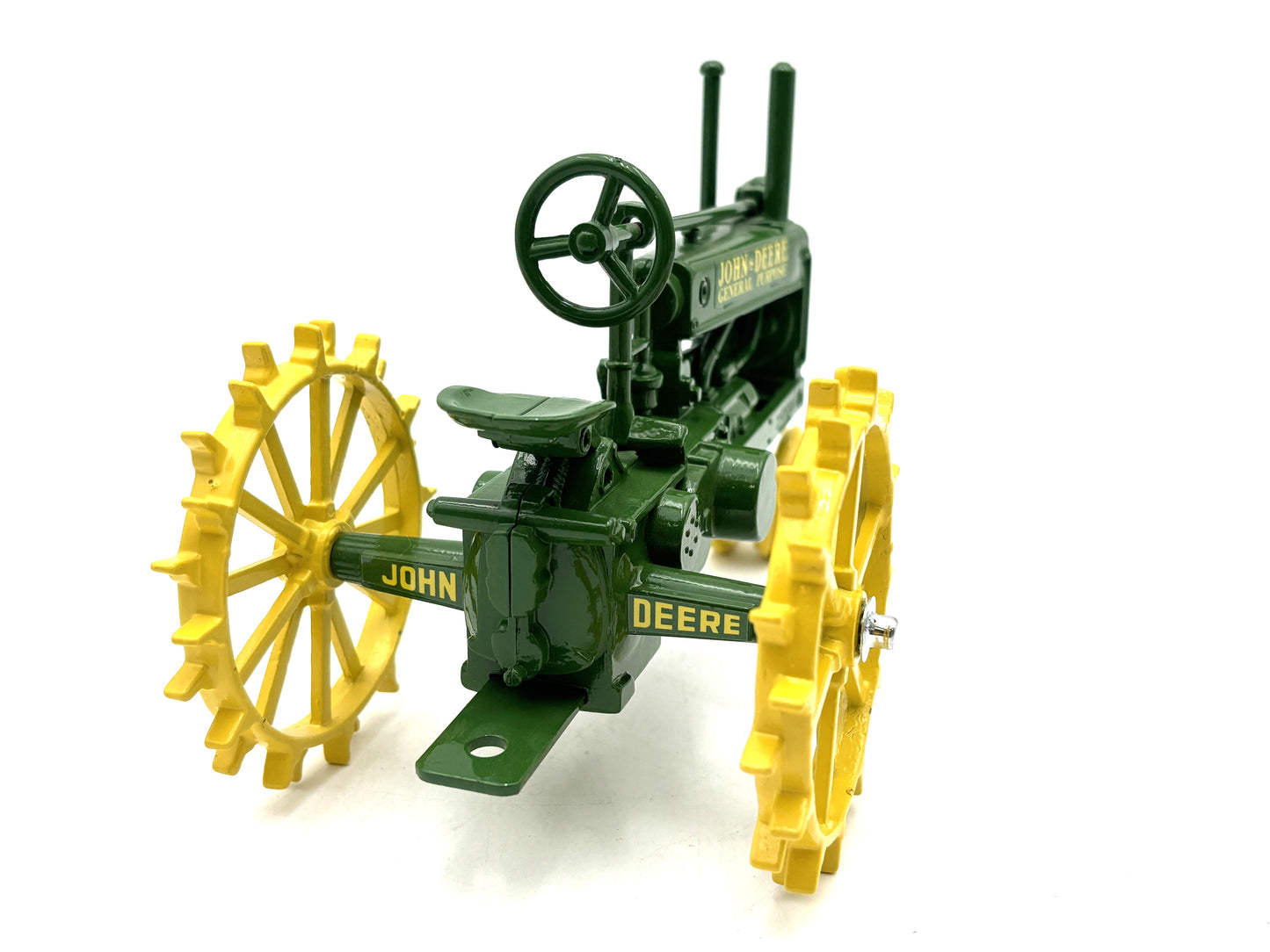 1/16 John Deere Model A Tractor