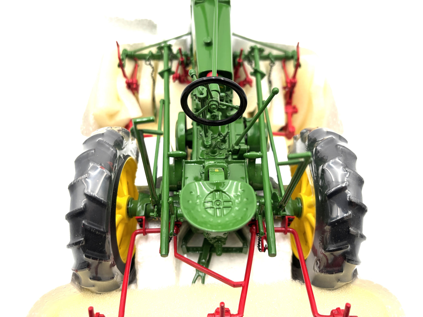 1/16 John Deere Model A with 290 Series Cultivator