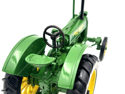 1/16 John Deere Model "BW-40"
