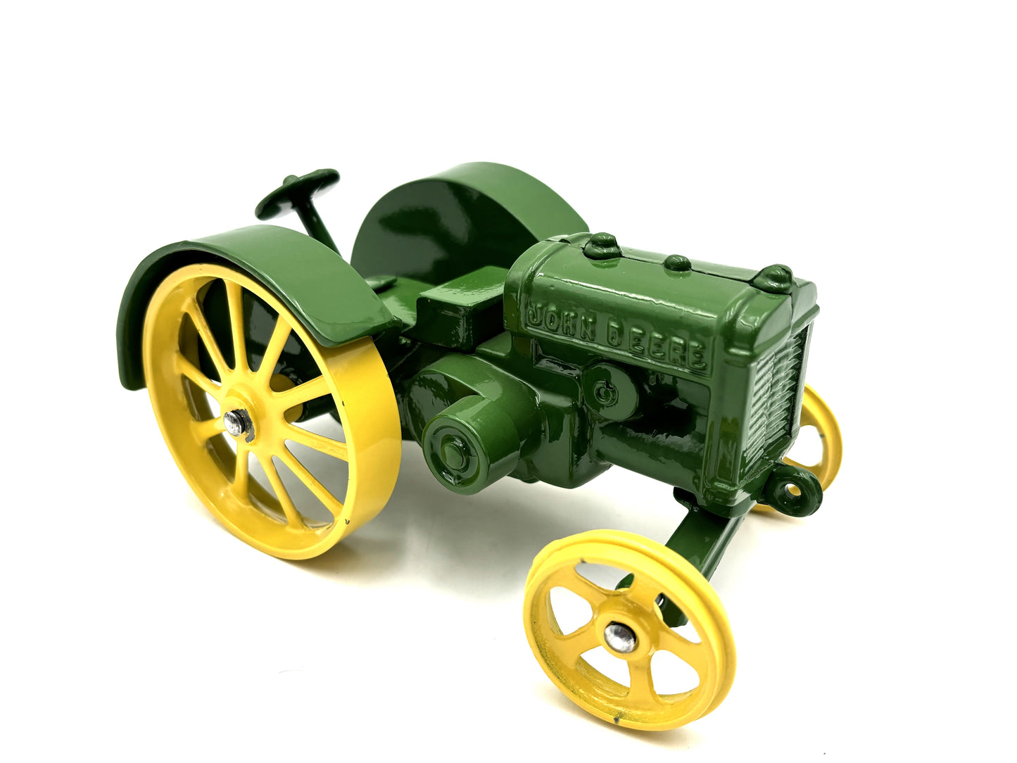 1/16 John Deere Model ''D''