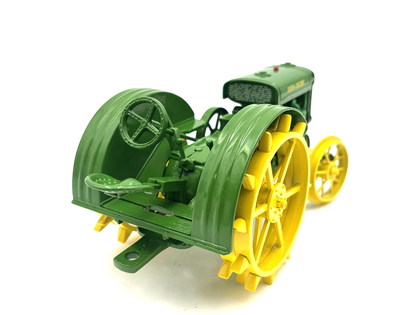 1/16 John Deere Model "D" Tractor