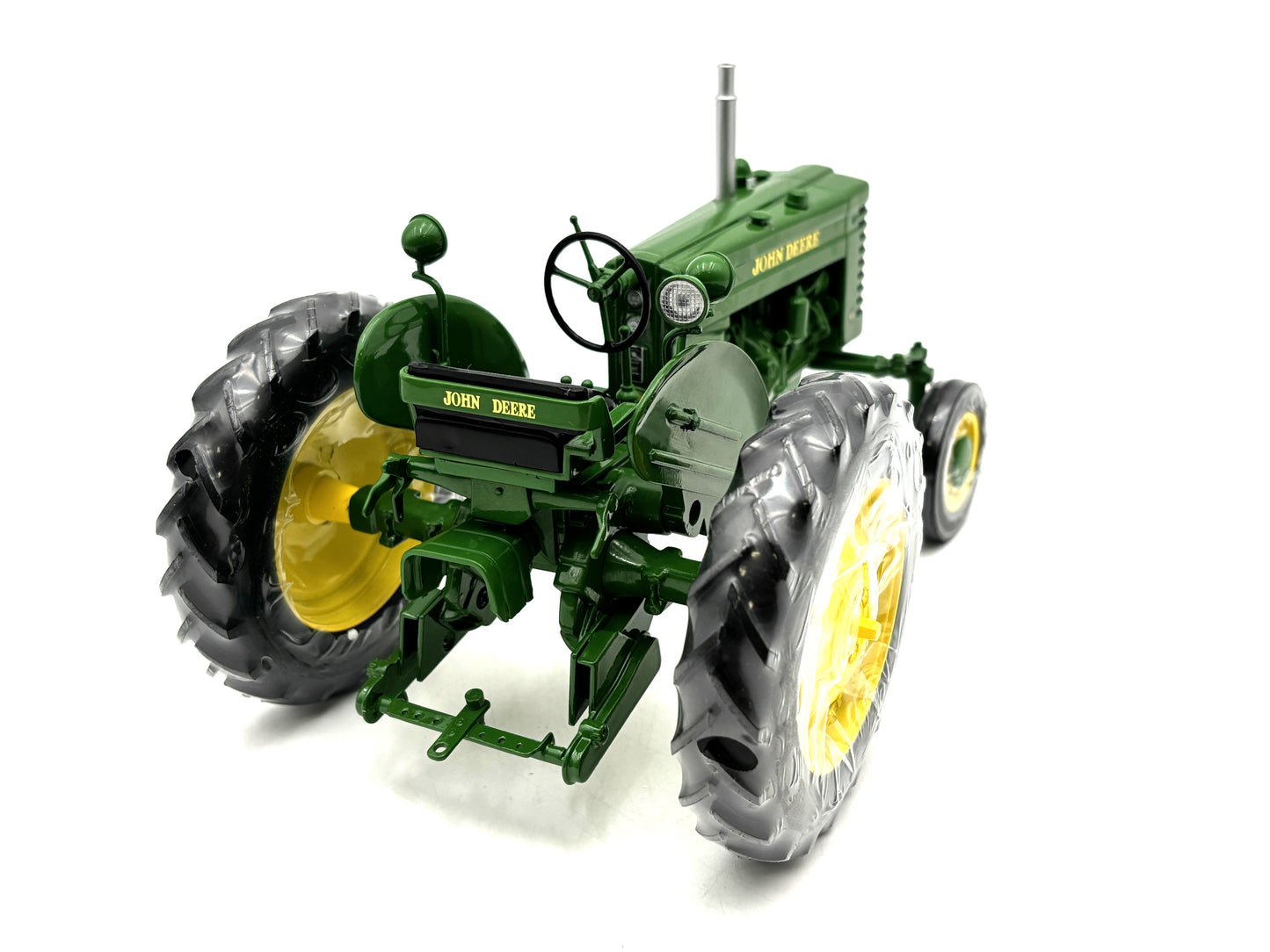 1/16 John Deere Model ''MT'' Gas Wide Front