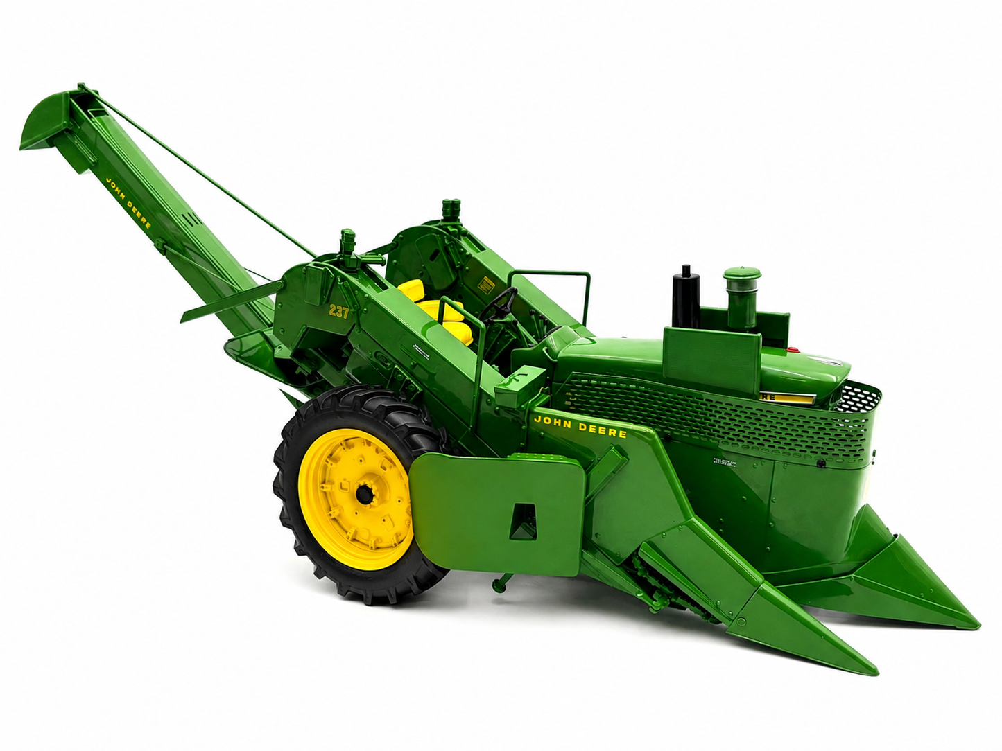 1/16 John Deere Precision 4020 with 237 Corn Picker