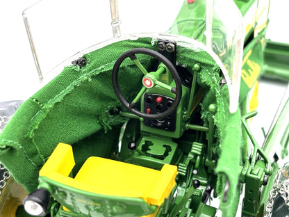 1/16 John Deere Precision 720 with Blade and Loader