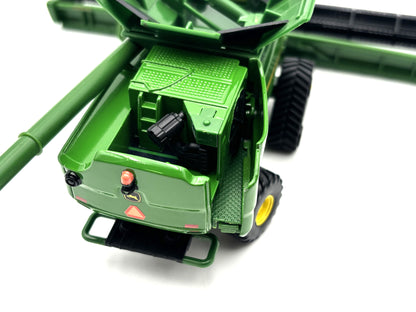 1/64 John Deere S780