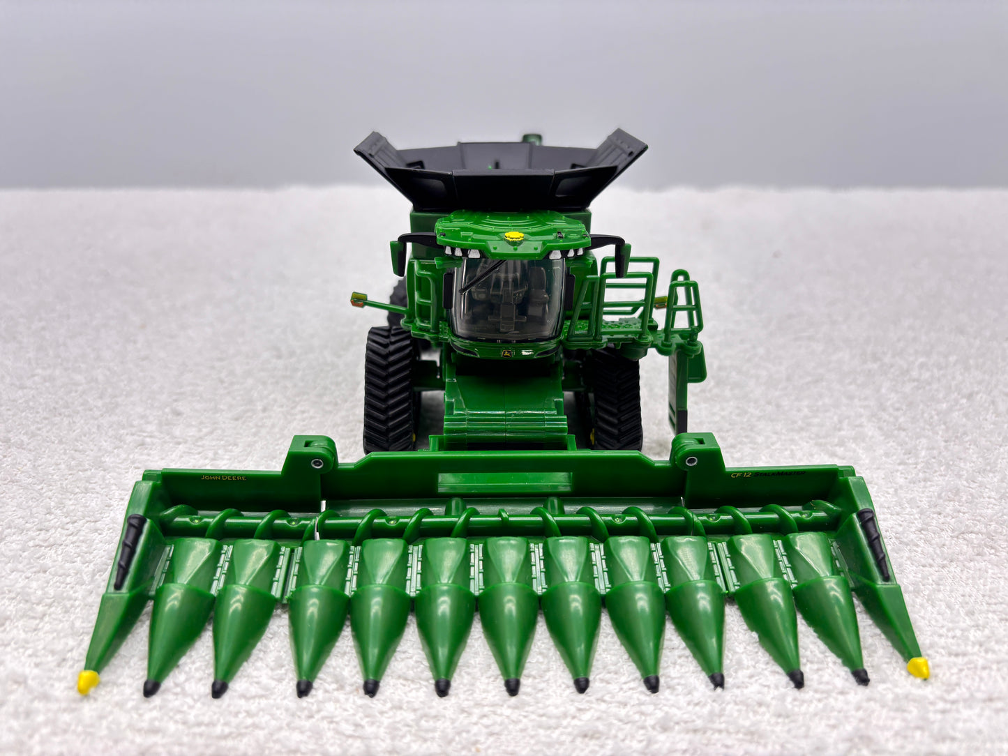 1/64 John Deere S7 900 Farm Show