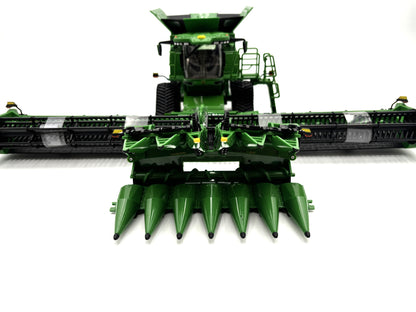 1/32 John Deere S7 900 Tracked Prestige Combine
