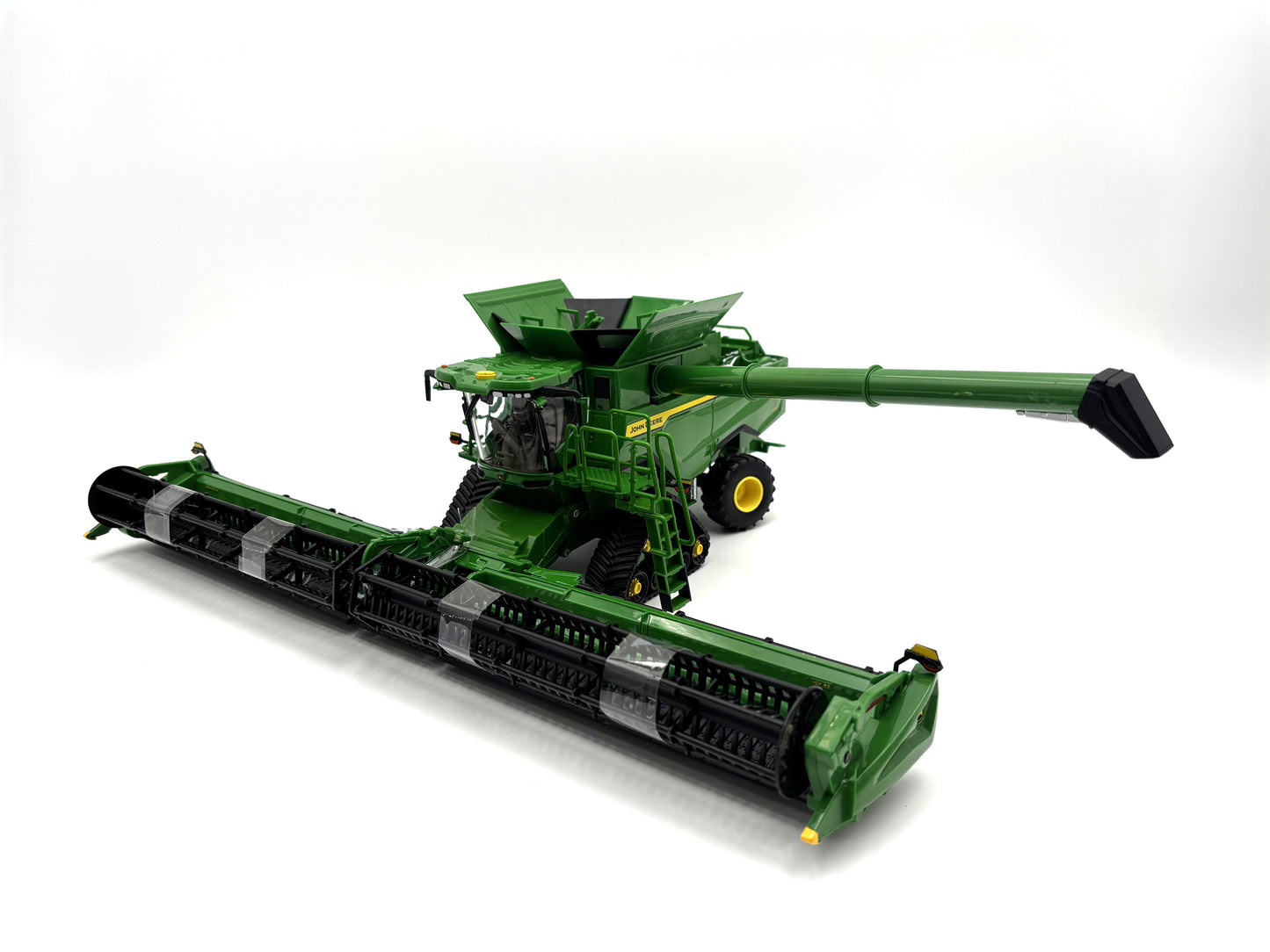 1/32 John Deere S7 900 Tracked Prestige Combine