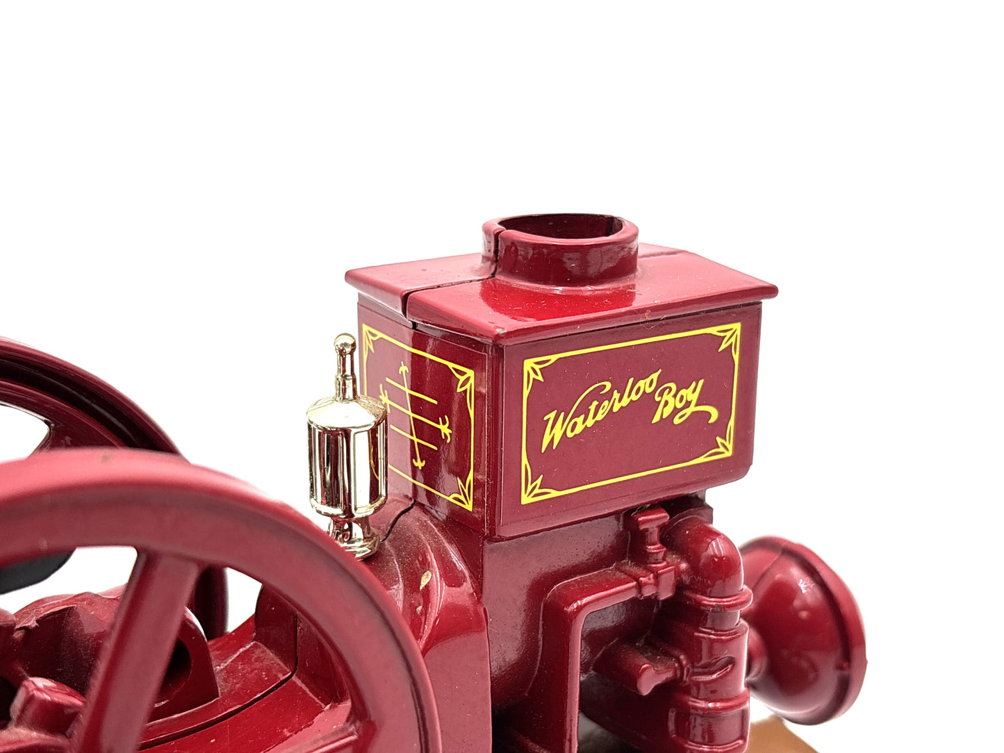 1/16 John Deere Waterloo Boy 2.h.p. Engine