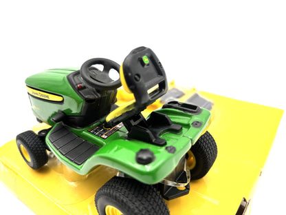 1/16 John Deere X320 Lawn Tractor