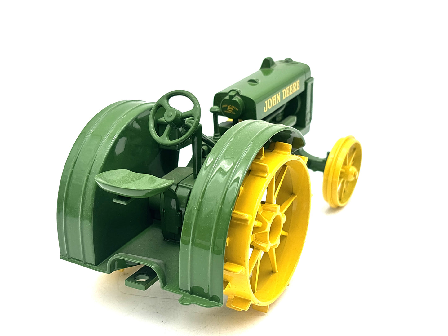 1/16 John Deere ''BO'' Tractor on Steel