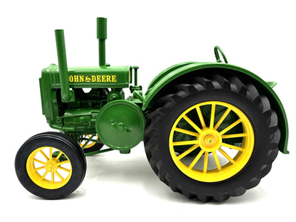 1/8 John Deere ''D'' Unstyled