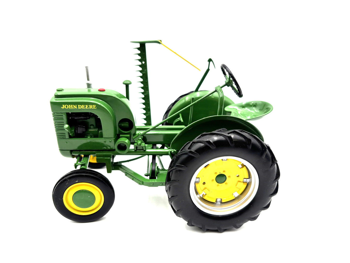 1/16 John Deere ''LA'' with # 7-D Mower