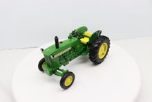 1/16 John Deere 1010