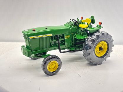 1/16 John Deere 4000 Two Cylinder