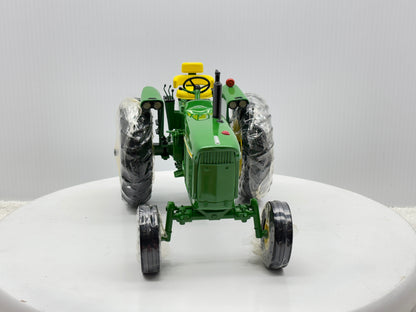 1/16 John Deere 4020 Precision