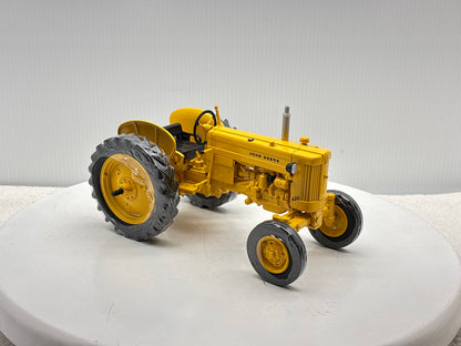 1/16 John Deere 420 Industrial