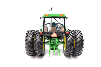 1/16 John Deere 4255