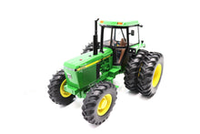 1/16 John Deere 4255