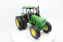 1/16 John Deere 4255