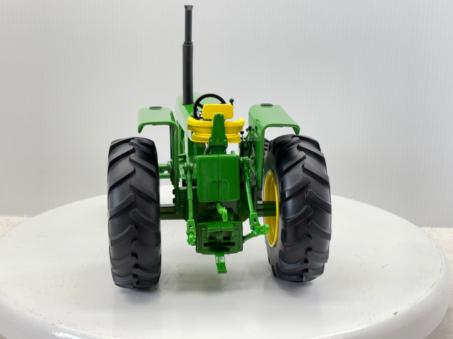 1/16 John Deere 4320 MFWD Prestige
