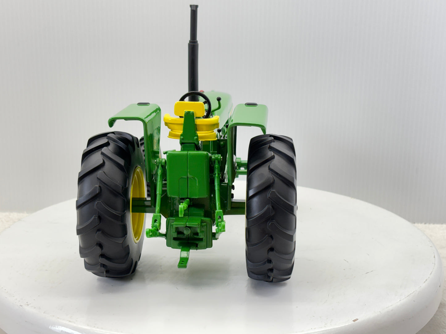 1/16 John Deere 4320 MFWD Prestige