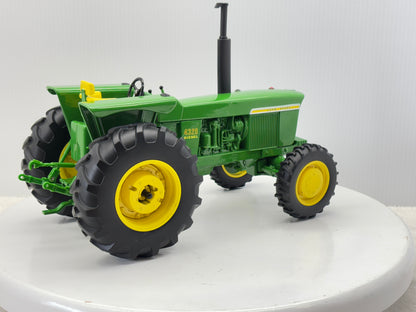 1/16 John Deere 4320 MFWD Prestige