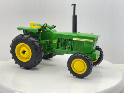 1/16 John Deere 4320 MFWD Prestige