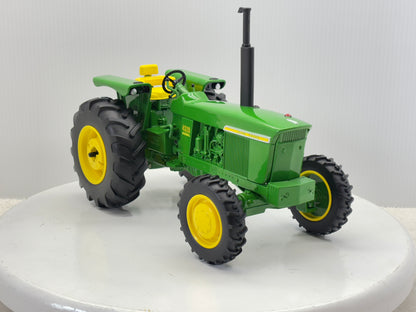 1/16 John Deere 4320 MFWD Prestige