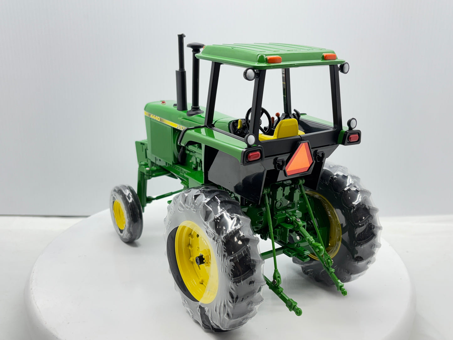 1/16 John Deere 4440 Hi-Crop